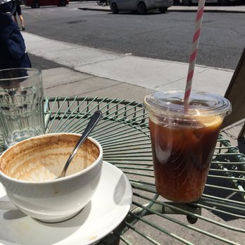Arlington Five - One outdoor table - Coffee & Tea Near Me - Ottawa, Ontario