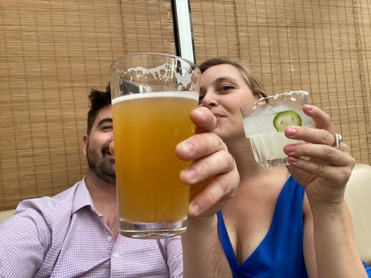 Twins Lounge by null