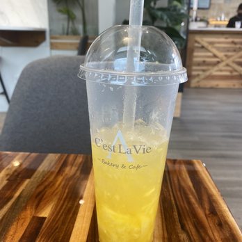 C'est La Vie Bakery & Cafe - Orange boom tea - Coffee & Tea Near Me - Duluth, Georgia
