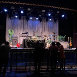Royale Boston - Stage