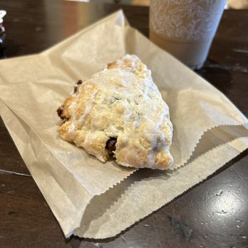 Tru Bru - Chocolate chip scone - Coffee & Tea Near Me - Orange, California Tru Bru - Chocolate chip scone - Coffee & Tea Near Me - Orange, California