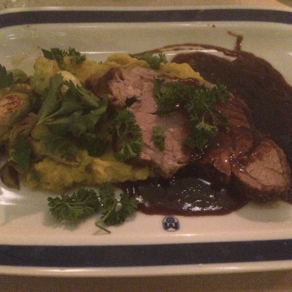 Themroc - Veal, mashed potatoes & cauliflower - French Near Me - Berlin, BE