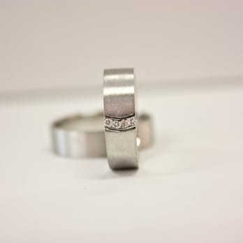 Peroni's Jewelry - Made by M. Peronis - Jewelry Near Me - Malden, Massachusetts Peroni's Jewelry - Made by M. Peronis - Jewelry Near Me - Malden, Massachusetts