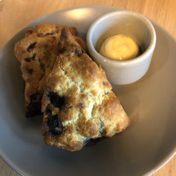 Ghostwriter Public House - Scones - New American Near Me - Johnstown, Ohio