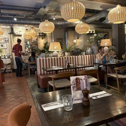 Bill's - Dining room