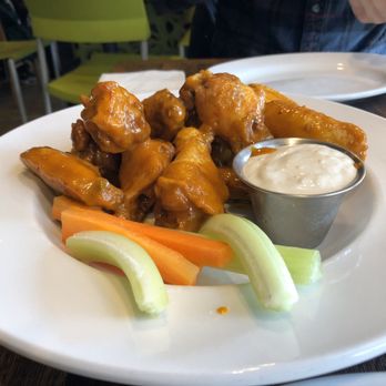 Piecasso - Twice Fried Chicken wings with Chipotle Barbecue Sauce - Pizza Near Me - Stowe, Vermont
