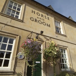 Horse & Groom - Exterior