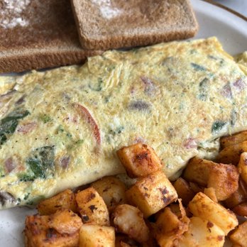 Leo's Place Diner - The Mike D. Hippie omelette.  Umm good. - Breakfast & Brunch Near Me - Waltham, Massachusetts