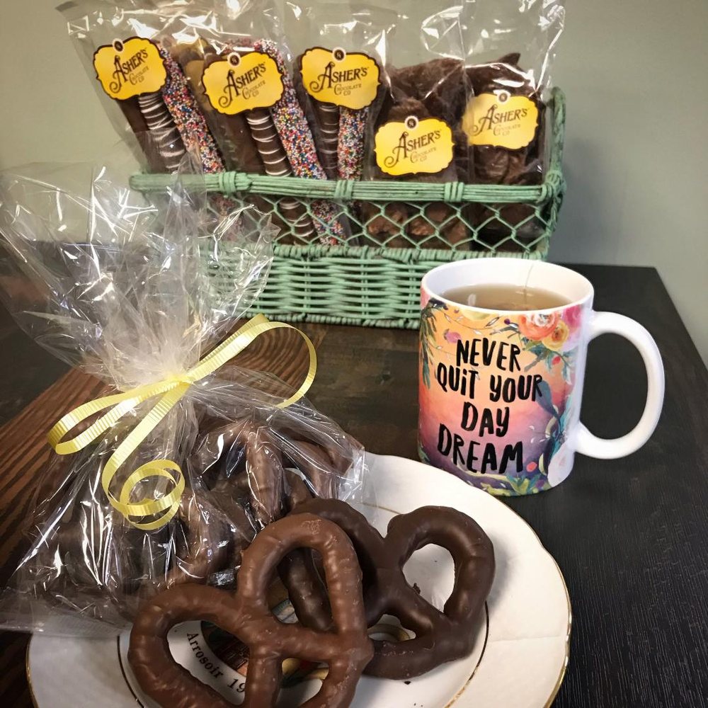 APRIL ROBIN FLORIST & GIFTS Updated October 2024 13 Photos 620