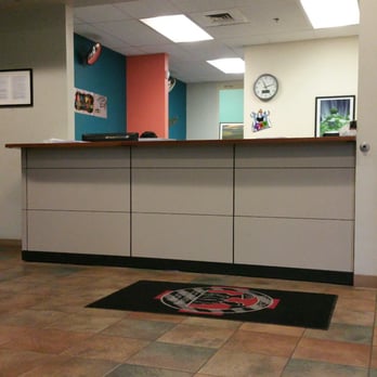 Memorial Occupational Medicine - Reception area - Occupational Therapy Near Me - Bakersfield, California Memorial Occupational Medicine - Reception area - Occupational Therapy Near Me - Bakersfield, California