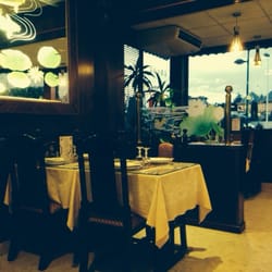 Le Dynastie - La salle du restaurant !