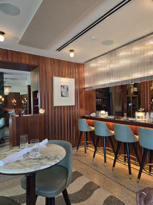 Sant Ambroeus Palm Beach by null