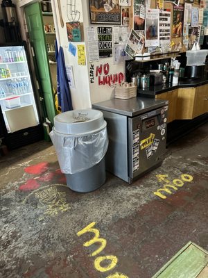 Joe's Coffeehouse EAV by null