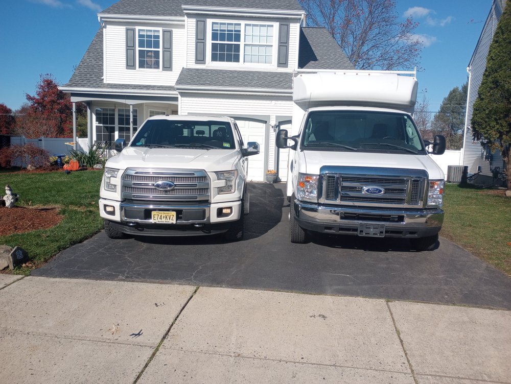 Slide of Luis Garrido Rocha Handyman Services