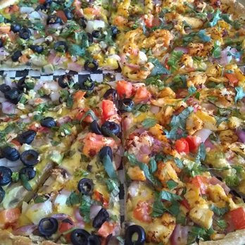 Chicago's Pizza With A Twist - Half Butter Chicken / half Curry Veggie, no cheese (extra veggies). - Pizza Near Me - Roseville, California Chicago's Pizza With A Twist - Half Butter Chicken / half Curry Veggie, no cheese (extra veggies). - Pizza Near Me - Roseville, California