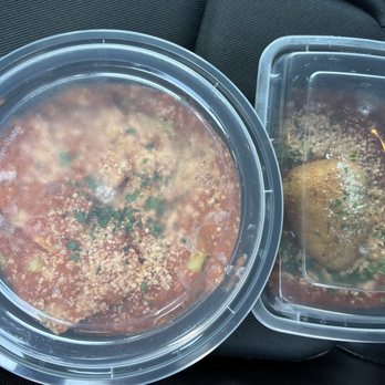 Di Abruzzo - To-go: four cheese spinach ravioli in vodka sauce, & a generously large cheese arancini - Personal Chefs Near Me Di Abruzzo - To-go: four cheese spinach ravioli in vodka sauce, & a generously large cheese arancini - Personal Chefs Near Me