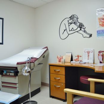 Roopa Rao, MD - Obstetricians & Gynecologists Near Me - Simi Valley, California