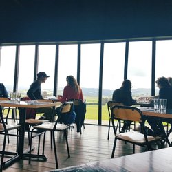 Black Estate - Lunch with a fabulous view over the wineyards and hills