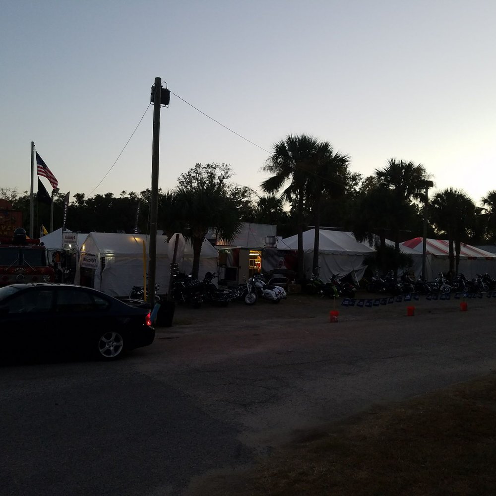Big Beaver Bar - Bars Near Me - Murrells Inlet, South Carolina