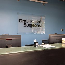Oral & Facial Surgeons of Arizona - Oral and Maxillofacial Surgeons Tempe Scottsdale, AZ Office Front Desk