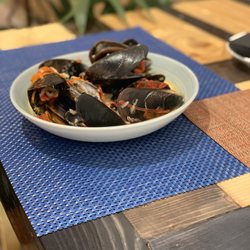 Los Desamparados - Mejillones Tom Kha