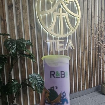 R&B Tea - Terra Nova - Taro Stormy - Bubble Tea Near Me - Chula Vista, California R&B Tea - Terra Nova - Taro Stormy - Bubble Tea Near Me - Chula Vista, California