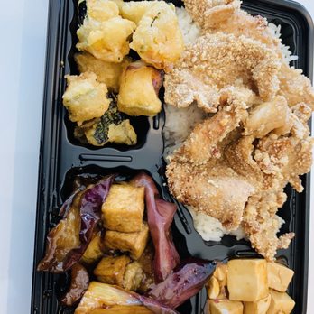BentoLicious - Fried chicken, egg plant, fried pumpkin and mapo tofu. - Taiwanese Near Me - Pleasanton, California