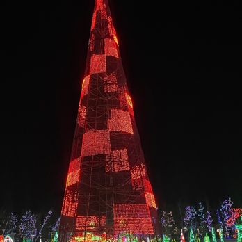 Bentleyville - Tours Near Me - Duluth, Minnesota
