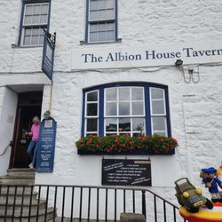 Albion House Tavern - On the square