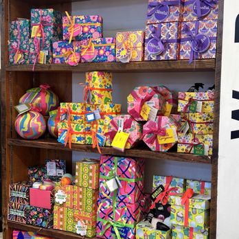 Lush Fresh Handmade Cosmetics - Cosmetics & Beauty Supply Near Me - Las Vegas, Nevada Lush Fresh Handmade Cosmetics - Cosmetics & Beauty Supply Near Me - Las Vegas, Nevada