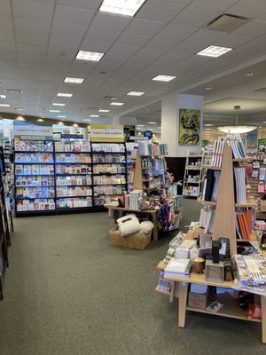 Barnes & Noble by null