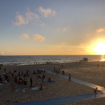 Dockweiler Youth Center - Summer Camps Near Me - Playa Del Rey, California