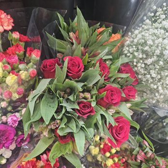 Costco - Wholesale Stores Near Me - Linda, California