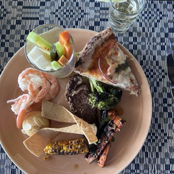 Grand Velas Los Cabos - Lunch buffet options - Hotels Near Me - Cabo San Lucas, BCS Grand Velas Los Cabos - Lunch buffet options - Hotels Near Me - Cabo San Lucas, BCS