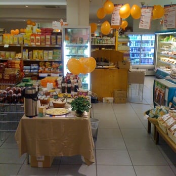 Biolife - Oggi è il compleanno del BioLife! - Health Markets Near Me - Trieste, TS