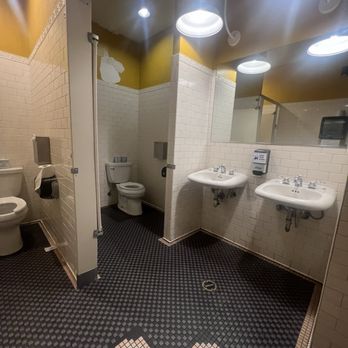 Marietta Brewing Company - Ladies restroom - Brewpubs Near Me - Marietta, Ohio Marietta Brewing Company - Ladies restroom - Brewpubs Near Me - Marietta, Ohio