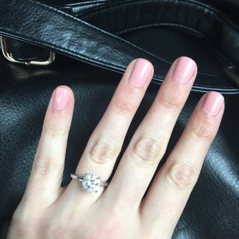 Honey Nail Salon - Manicure by Kim - Nail Salons Near Me - Brooklyn, New York