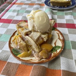 Frisco Stop Cafe - Peach Pie