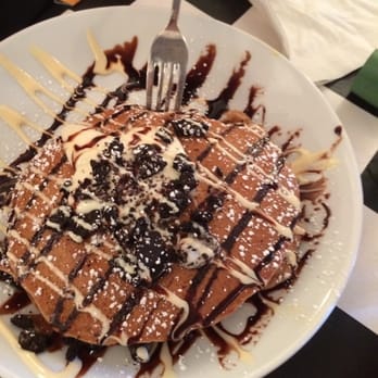 Madison Park Kitchen - Oreo pancakes - Breakfast & Brunch Near Me - Forest Park, Illinois