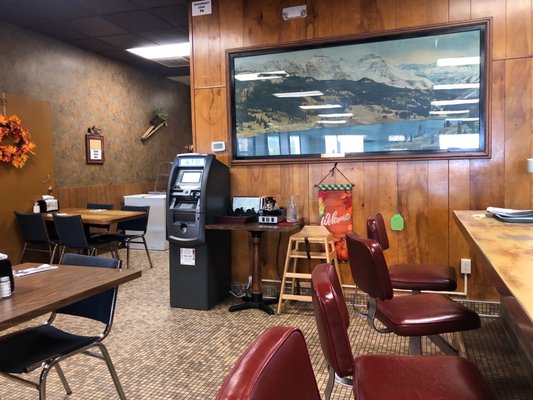 600 Cafe by null