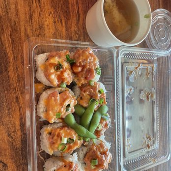 Sushiya - Dynamite Maki Roll - Poke Near Me - Honolulu, Hawaii