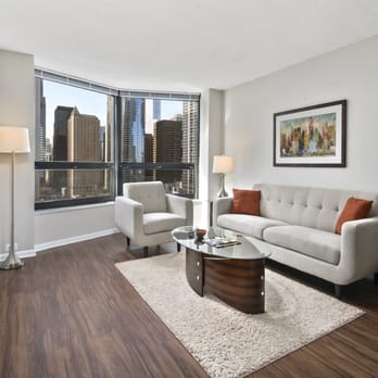 Manilow Suites - Apartments Near Me - Chicago, Illinois