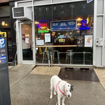 Bobbi’s Italian Beef - Exterior - Hot Dogs Near Me - Brooklyn, New York