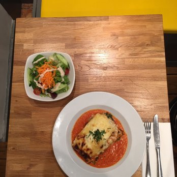 Garden Breakfast Cafe - lasagne - British Near Me - London, XGL