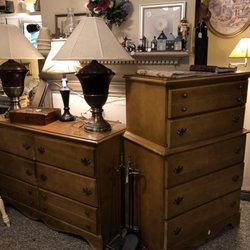 Mama's House of Thrift