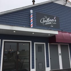 The Gentlemen's Parlor by Caleb - Front entrance, around the corner from Robert Anthony Salon