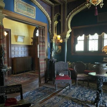 Rockcliffe Mansion - Turkish room - Bed & Breakfast Near Me - Hannibal, Missouri