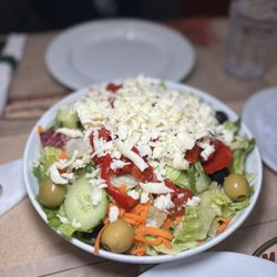 Mama Theresa's Pizzeria & Restaurant - Garden Salad