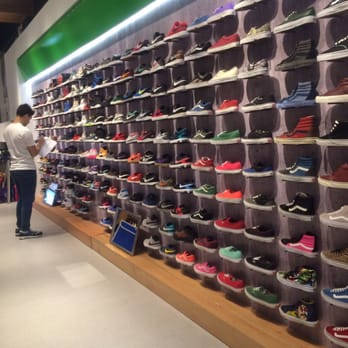 026 Sneakers - Skate Shops Near Me - Córdoba, X