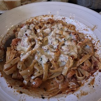 Roman Cucina - Rosa fettuccine - Italian Near Me - Fullerton, California Roman Cucina - Rosa fettuccine - Italian Near Me - Fullerton, California